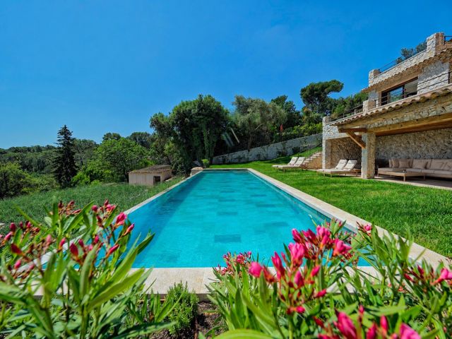 maison à vendre - 6 pièces - 297.0 m2 - ST PAUL DE VENCE - 06 - PROVENCE-ALPES-COTE-D-AZUR - Century 21 Visa Immobilier