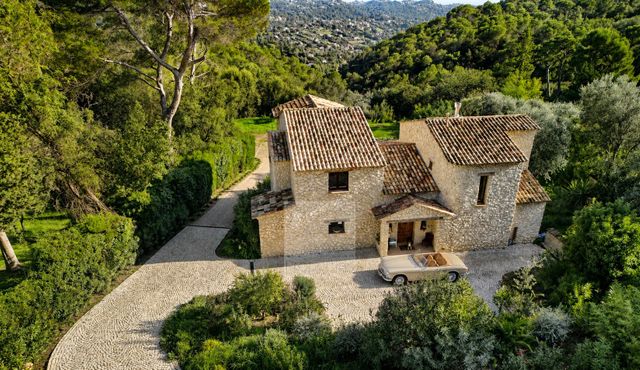 maison à vendre - 6 pièces - 297.0 m2 - ST PAUL DE VENCE - 06 - PROVENCE-ALPES-COTE-D-AZUR - Century 21 Visa Immobilier