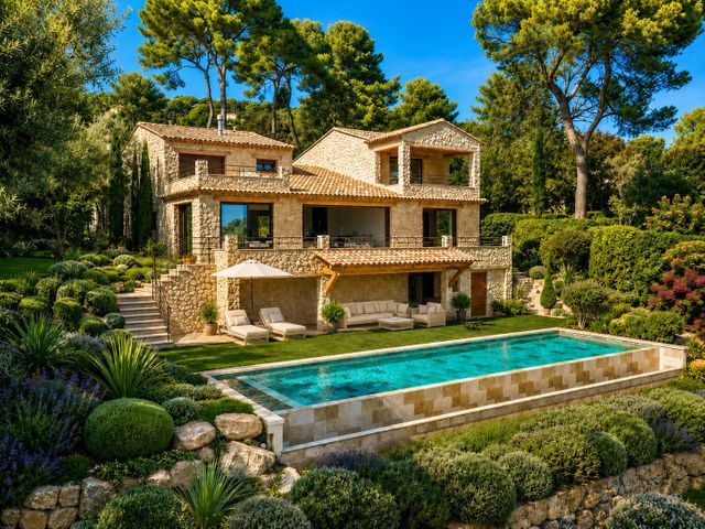 maison à vendre - 6 pièces - 297.0 m2 - ST PAUL DE VENCE - 06 - PROVENCE-ALPES-COTE-D-AZUR - Century 21 Visa Immobilier