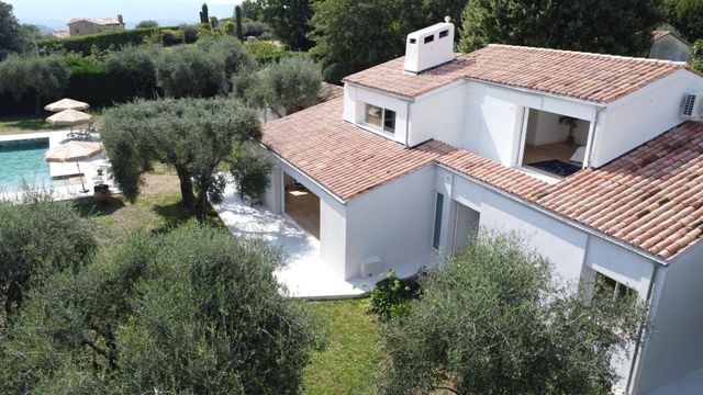 Maison à vendre CHATEAUNEUF GRASSE