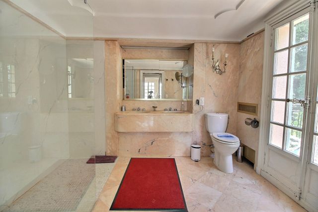 maison à vendre - 10 pièces - 339.24 m2 - ROQUEFORT LES PINS - 06 - PROVENCE-ALPES-COTE-D-AZUR - Century 21 Visa Immobilier