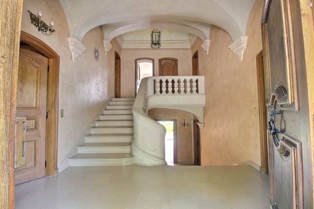 maison à vendre - 10 pièces - 339.24 m2 - ROQUEFORT LES PINS - 06 - PROVENCE-ALPES-COTE-D-AZUR - Century 21 Visa Immobilier