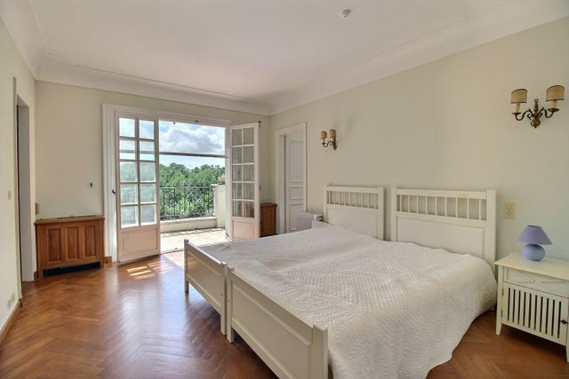 maison à vendre - 10 pièces - 339.24 m2 - ROQUEFORT LES PINS - 06 - PROVENCE-ALPES-COTE-D-AZUR - Century 21 Visa Immobilier