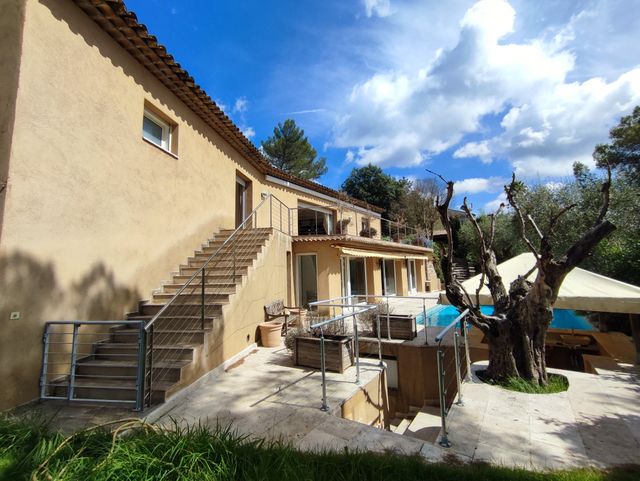 maison à vendre - 8 pièces - 425.95 m2 - ROQUEFORT LES PINS - 06 - PROVENCE-ALPES-COTE-D-AZUR - Century 21 Visa Immobilier
