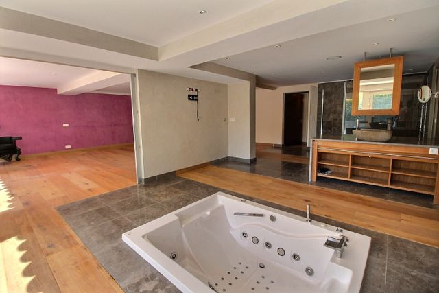 maison à vendre - 8 pièces - 425.95 m2 - ROQUEFORT LES PINS - 06 - PROVENCE-ALPES-COTE-D-AZUR - Century 21 Visa Immobilier