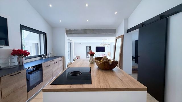 maison à vendre - 6 pièces - 173.17 m2 - ROQUEFORT LES PINS - 06 - PROVENCE-ALPES-COTE-D-AZUR - Century 21 Visa Immobilier